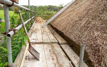 advantages of Caddington thatch roofing
