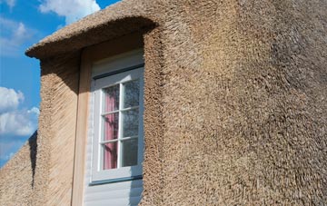 Caddington thatch roof disadvantages