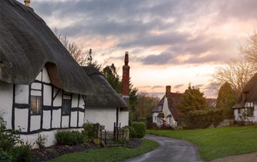 is Caddington thatch roofing popular
